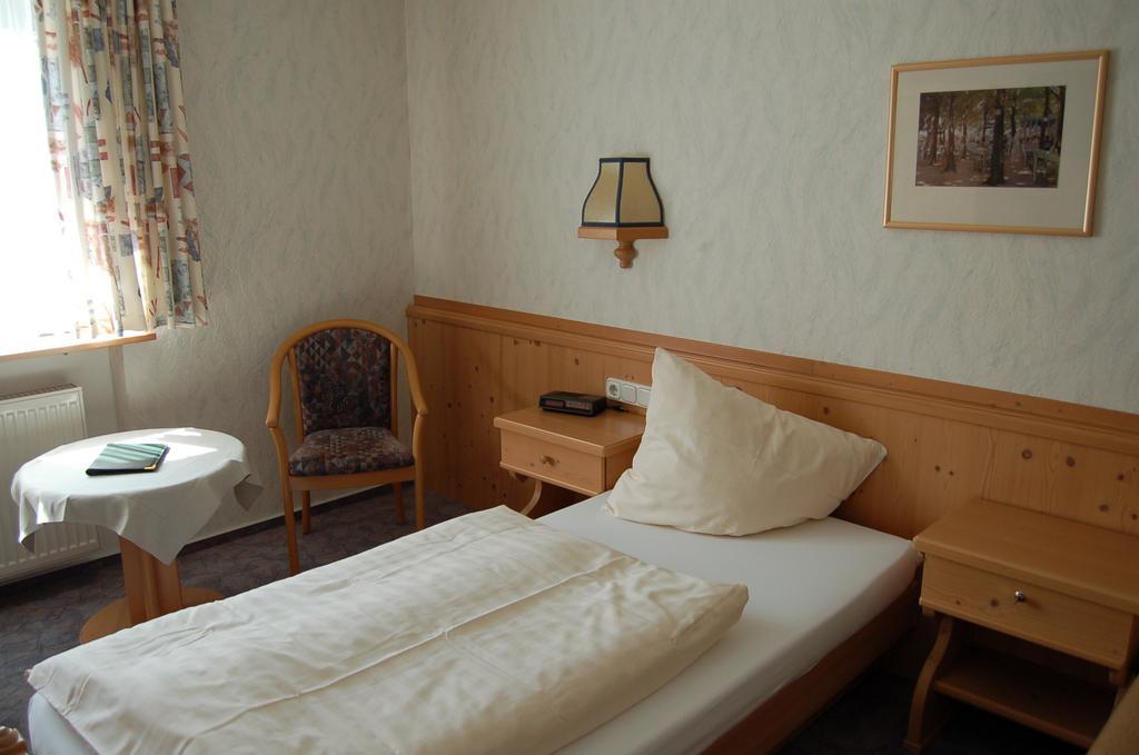 Landgasthaus Pfahl Wershofen Δωμάτιο φωτογραφία