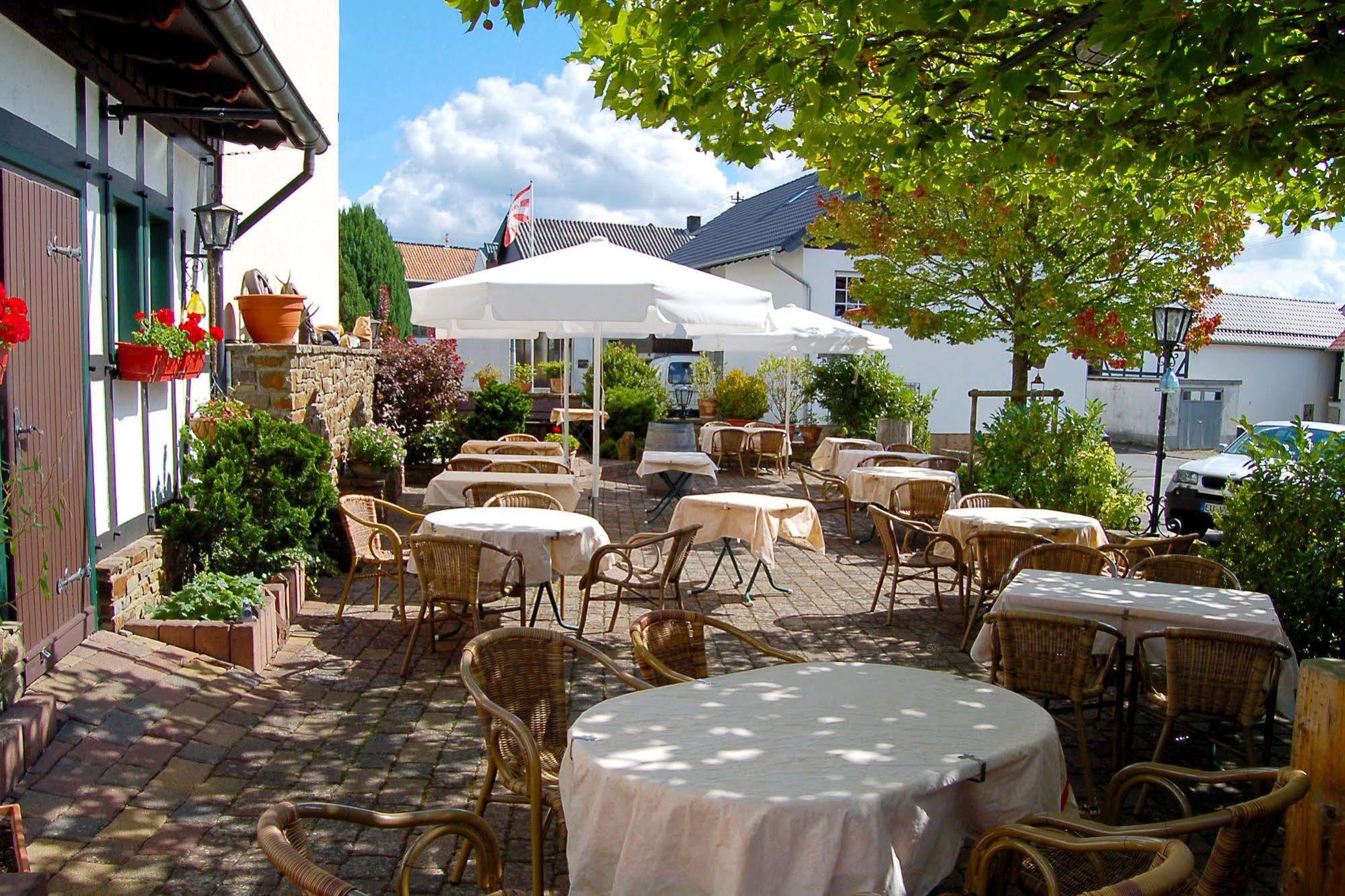 Landgasthaus Pfahl Wershofen Εξωτερικό φωτογραφία