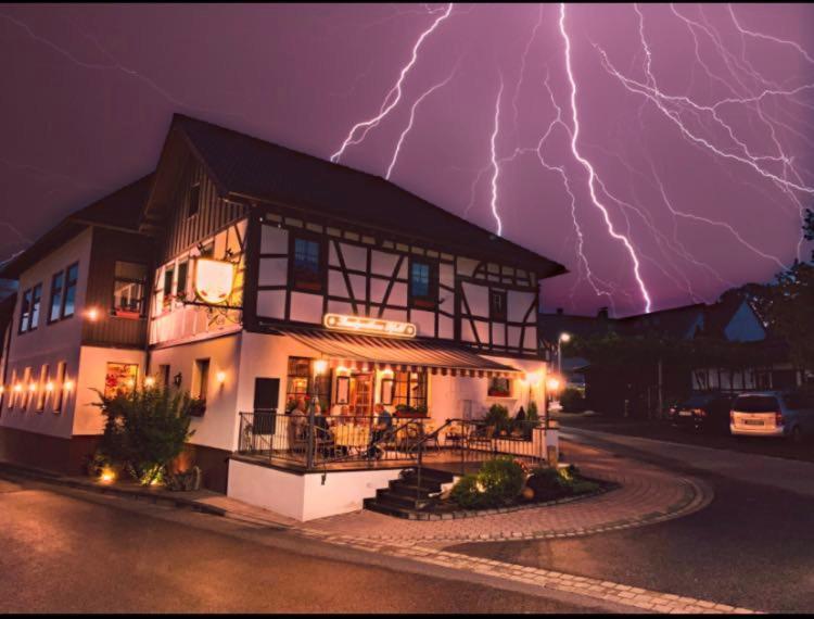 Landgasthaus Pfahl Wershofen Εξωτερικό φωτογραφία
